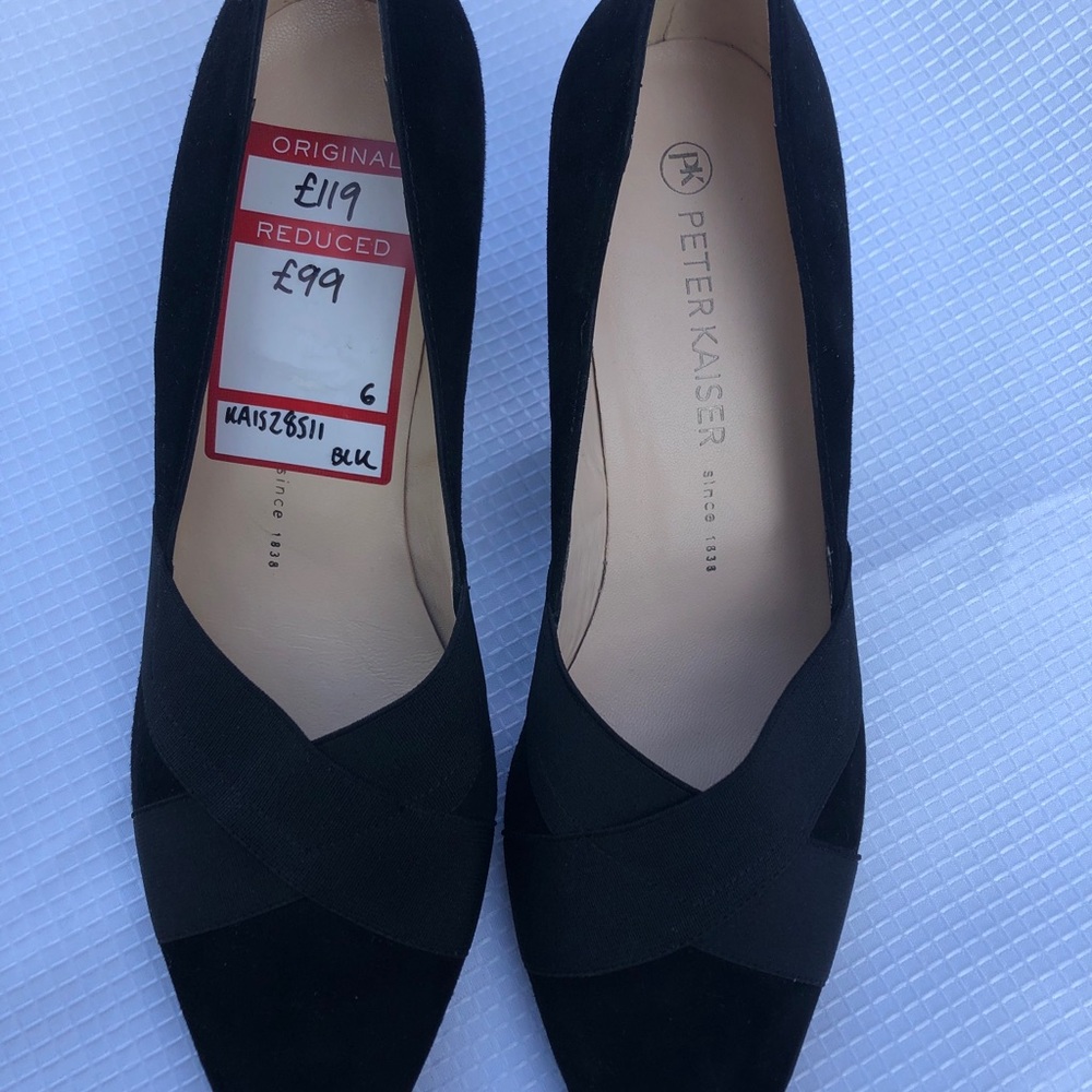Peter Kaiser black heels